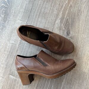Dansko Woman’s Brown Heels